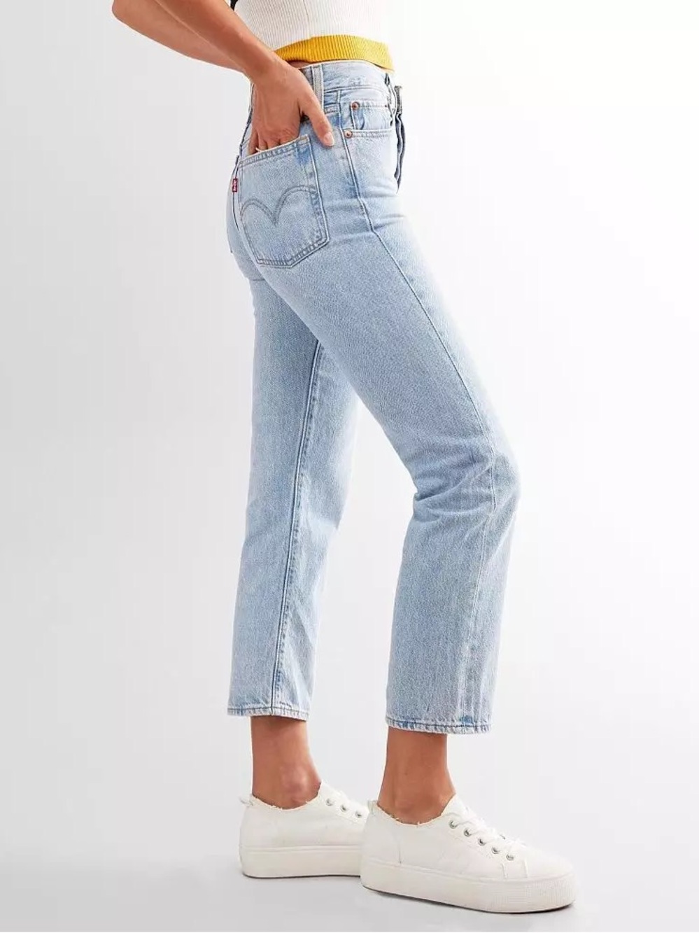 Levi’s Wedgie Straight High Rise Jeans Size 24